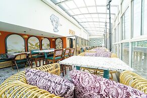 Yuvraj Le Royale