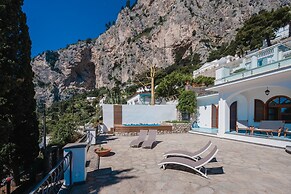 Villa Capri by Myvillacollection