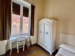Onlyrooms IV - Sea View & Free Parking