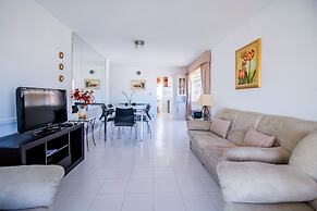 Oceana Suites Palm Beach
