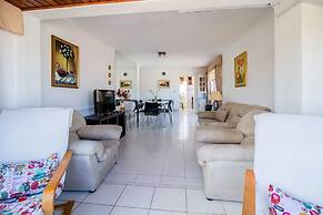 Oceana Suites Palm Beach