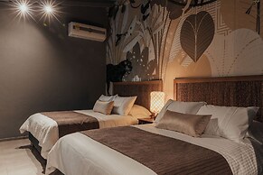 Sui Posada Boutique