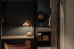 Sui Posada Boutique