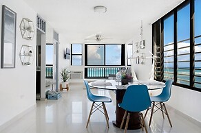 Maria Beach 1BDR Oceanfront Pool Parking