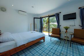Azure Beach Hotel