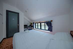Azure Beach Hotel