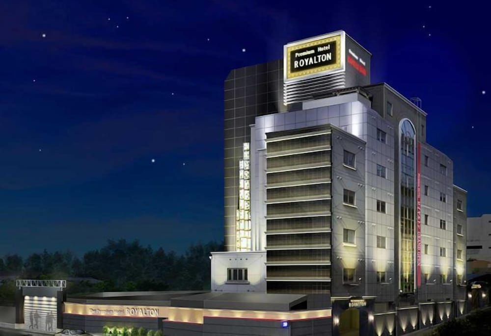 HOTEL ROYALTON