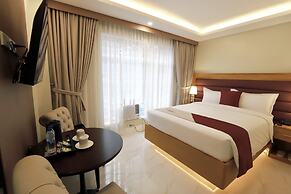 Monaco Hotel