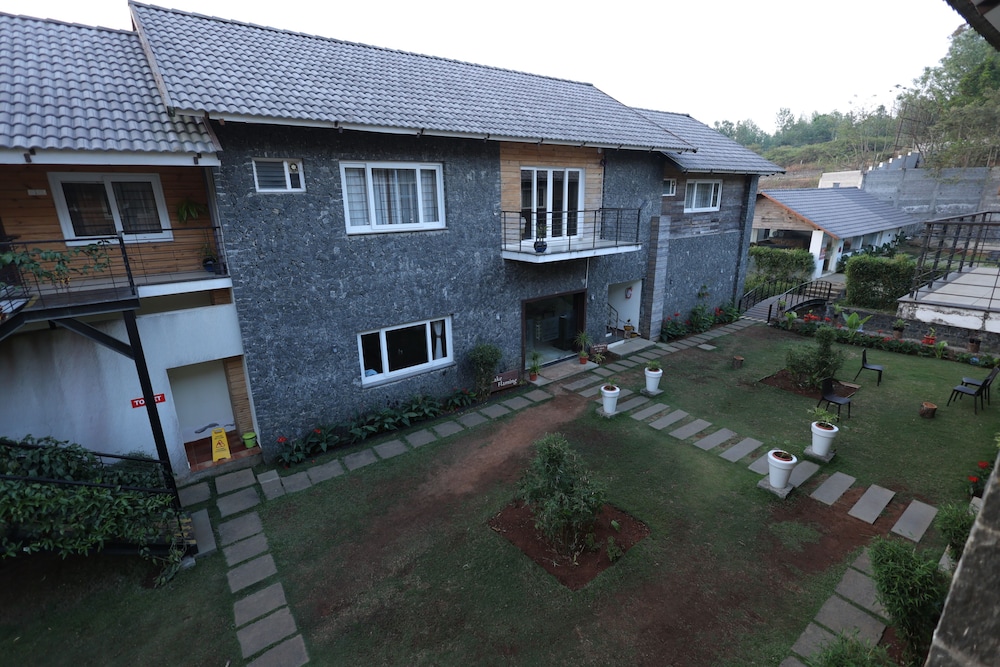 Yercaud Yellow Lake Resorrt and spa