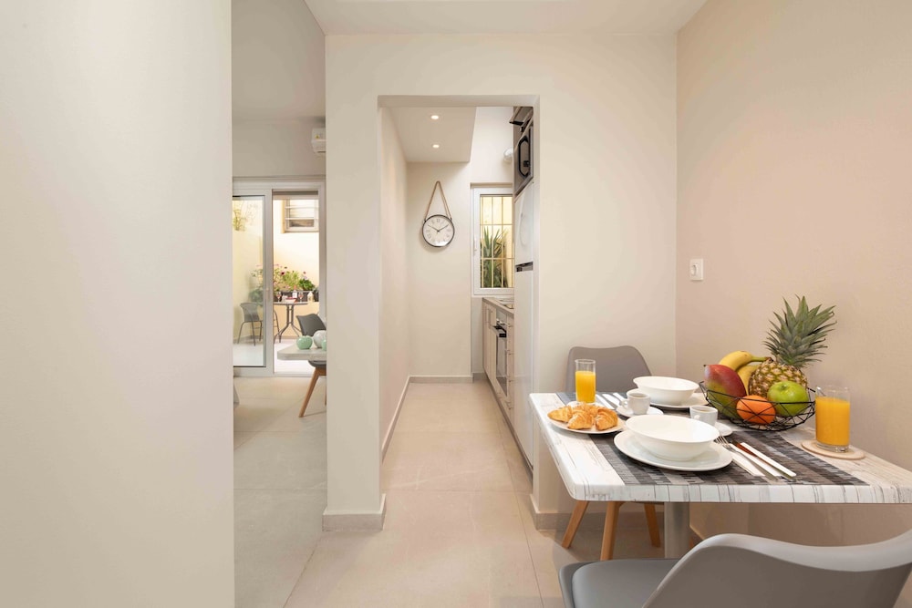 Yard Studio by Corfuescapes