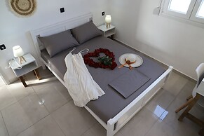 Calma Eco Houses