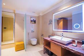 The Maple Hotel-Bhopal