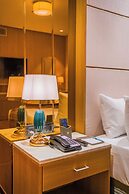 The Maple Hotel-Bhopal