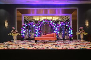 The Maple Hotel-Bhopal