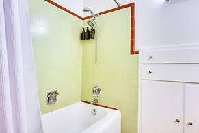 Mill Valley Home: 5 Mi to Golden Gate Bridge!