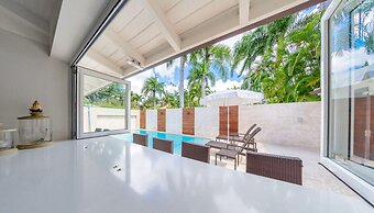 Luxurious 3 Br Golf Villa