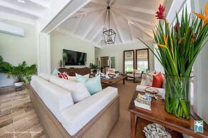 Luxurious 3 Br Golf Villa