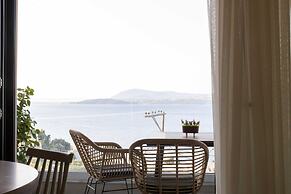 The Bee Apartments Sea View