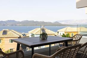 The Bee Apartments Sea View
