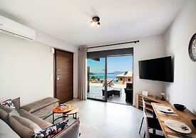 The Bee Apartments Sea View