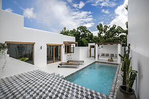 Villa Oasi 2 by Alfred in Bali