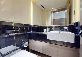 Luxury 3BR Designer Retreat with Parking