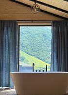 Kazbegi Inn Cottages