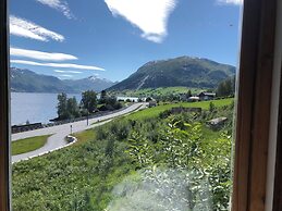 Jølster Lake View