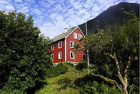 Jølster Lake View