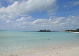 Paradise Cove 3 Bedroom Home