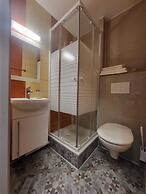 HOTEL RESIDENCE A LA BUTTE AUX CAILLES