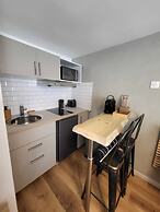 HOTEL RESIDENCE A LA BUTTE AUX CAILLES