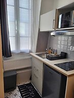 HOTEL RESIDENCE A LA BUTTE AUX CAILLES