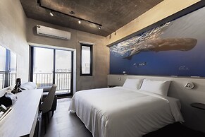 Deep blue 23 B&B