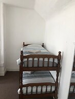 Eden Quay Guesthouse Private Rooms