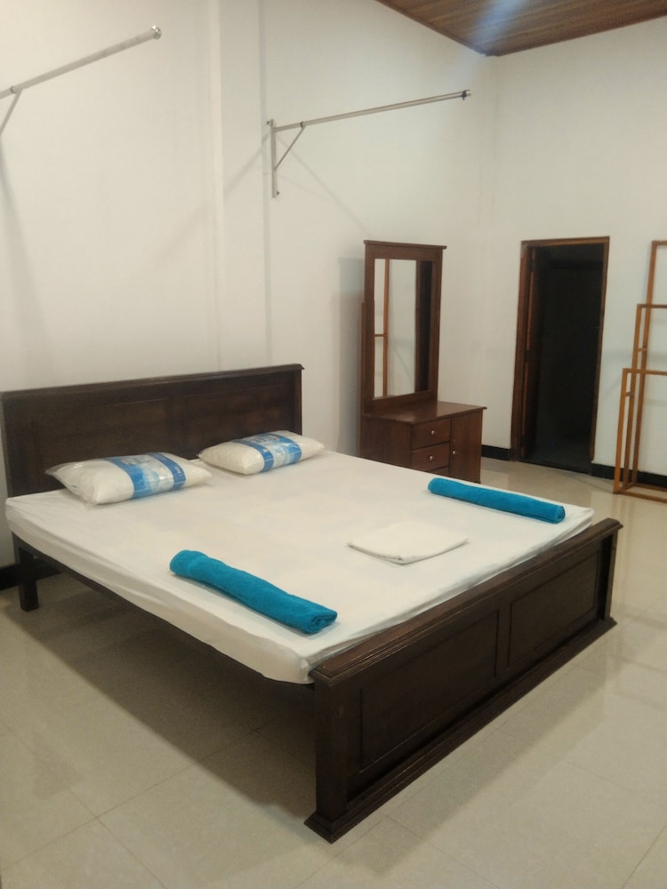 KALUM HOME