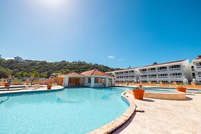 Golden Dream Villas Studio 306  A B