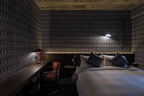 Neobridge Hotel