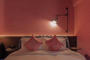 Neobridge Hotel