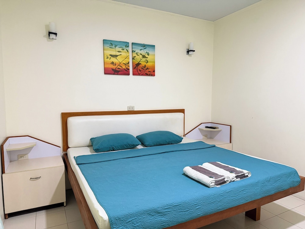 Seaview Beach Resort Dumaguete Beachfront