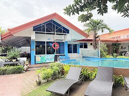 Seaview Beach Resort Dumaguete Beachfront