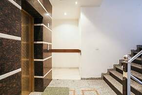 Goroomgo Hollywood Heights Amritsar