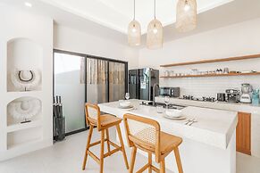 Zeus Villa by Betterplace