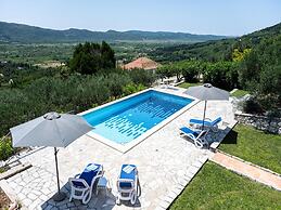 Villa Oliva