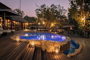 Ndlovu Safari Lodge