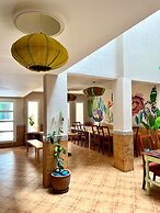 ART POiNT GUESTHOUSE