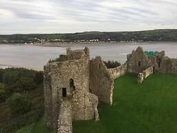 Llansteffan - Dog Friendly 2-bed House, Sleeps 4