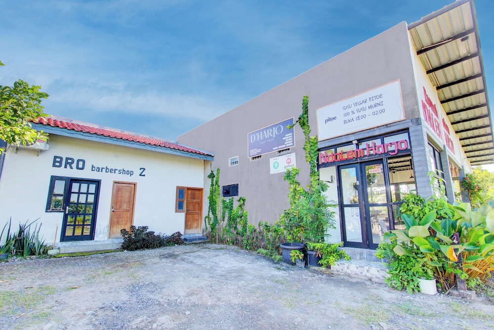 Hotel O D'harjo Guesthouse