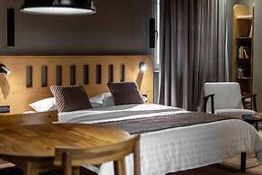 Maison Bucarest Apartments by Olala Homes