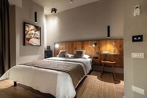 Maison Bucarest Apartments by Olala Homes